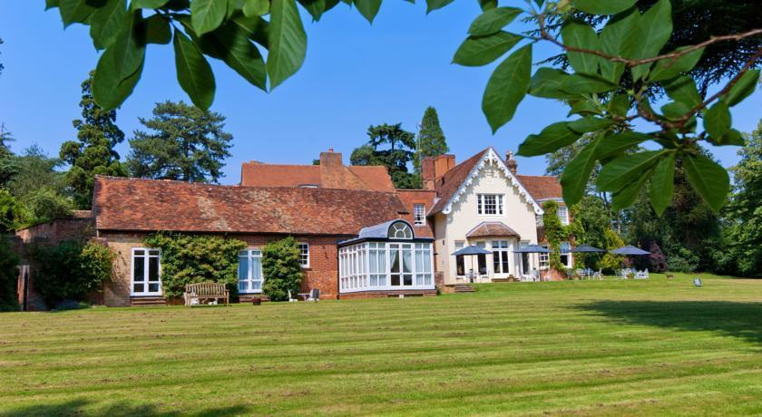 Flitwick Manor Hotel Exterior foto