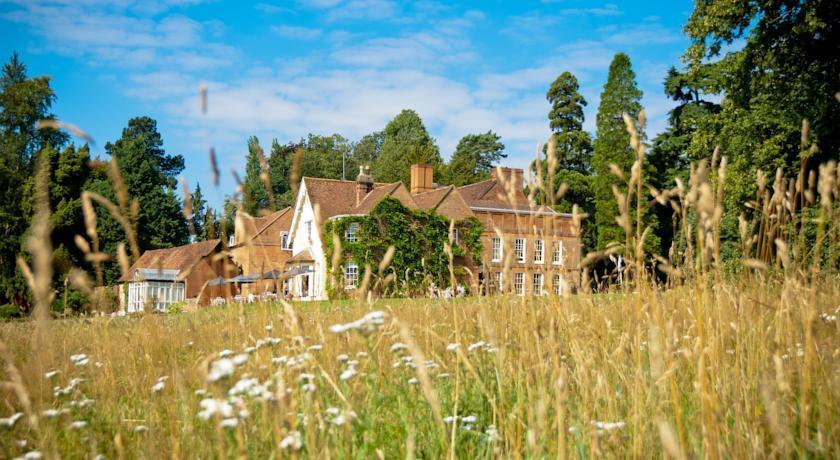 Flitwick Manor Hotel Exterior foto