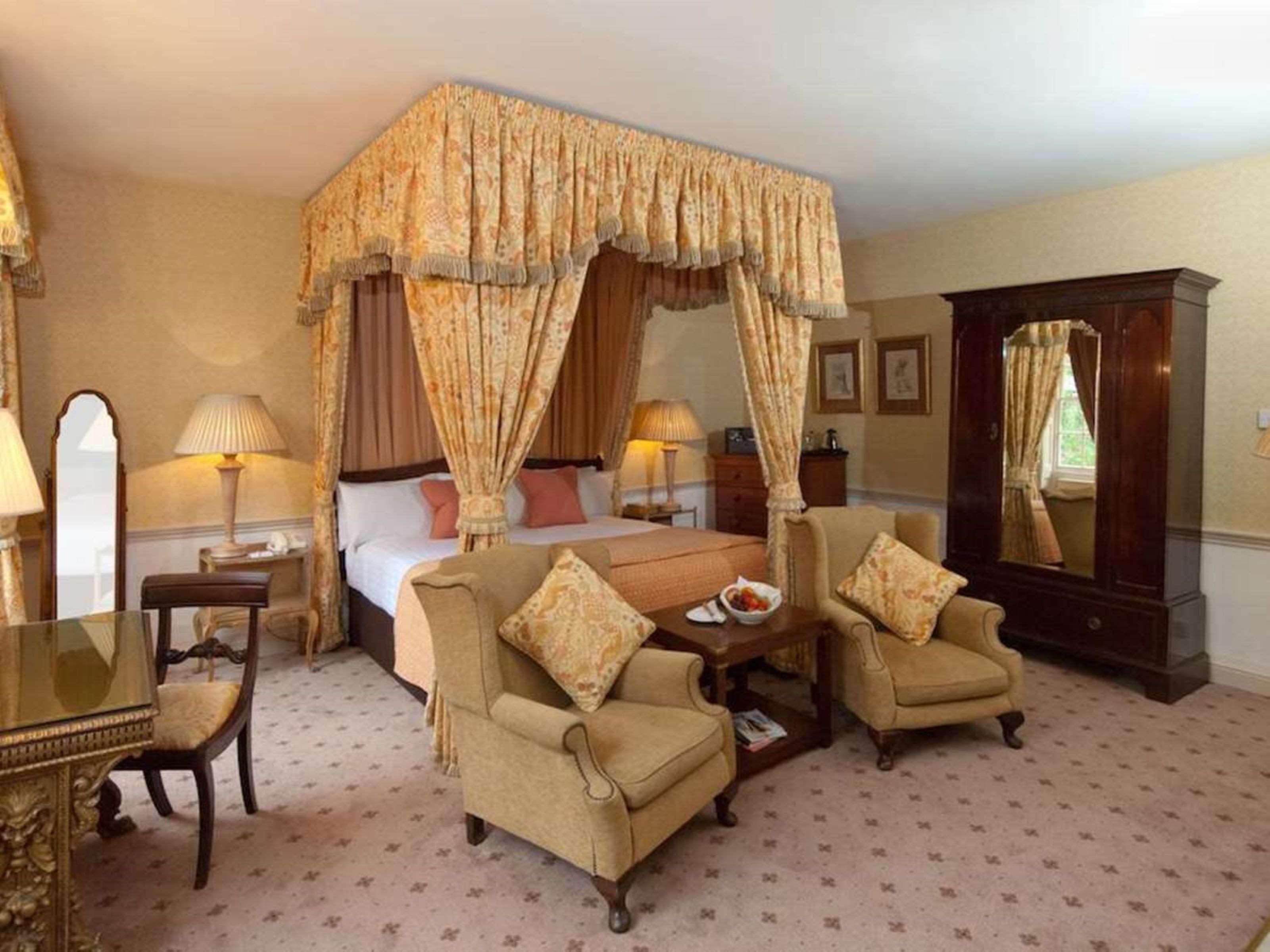 Flitwick Manor Hotel Exterior foto