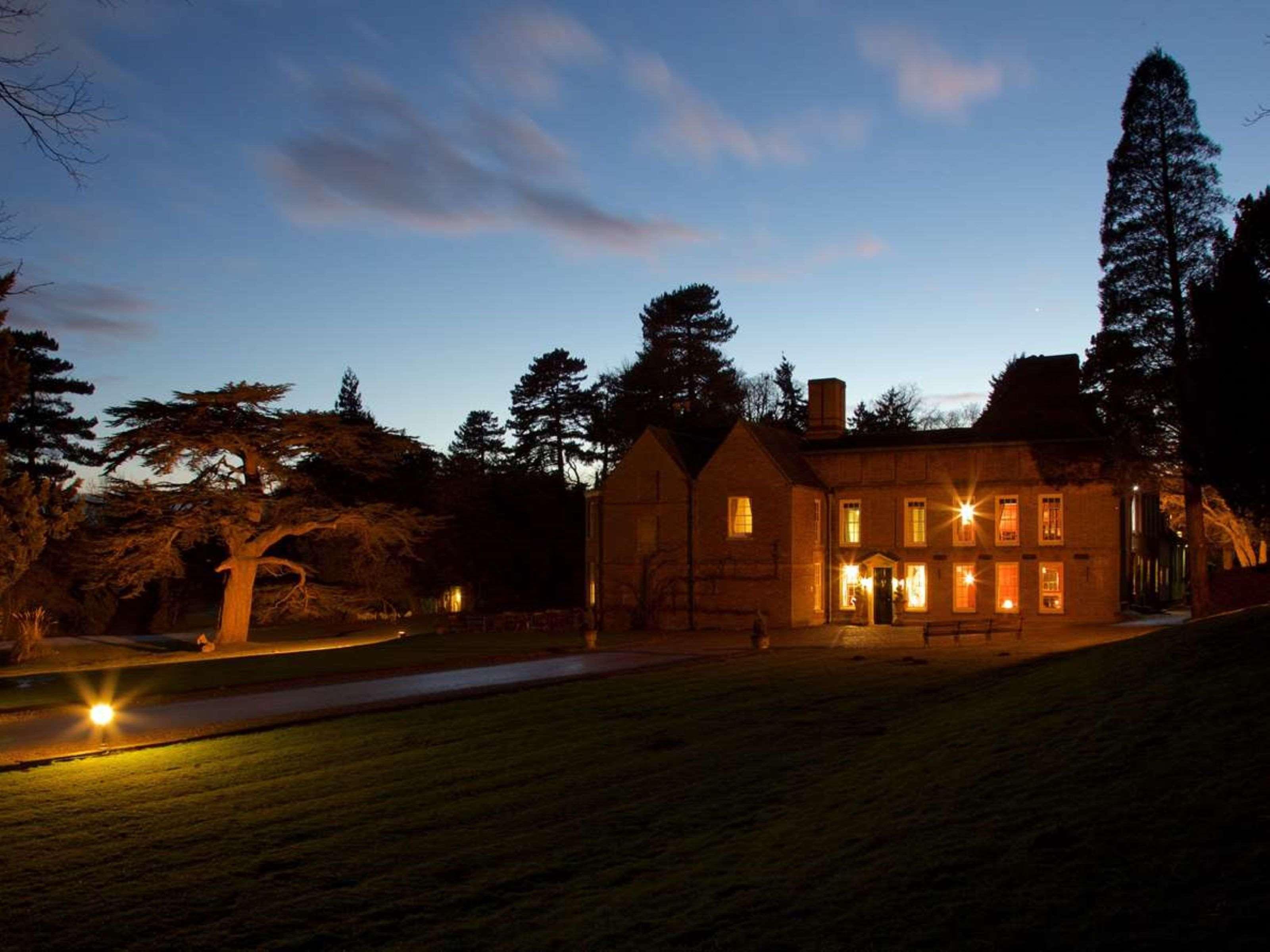 Flitwick Manor Hotel Exterior foto
